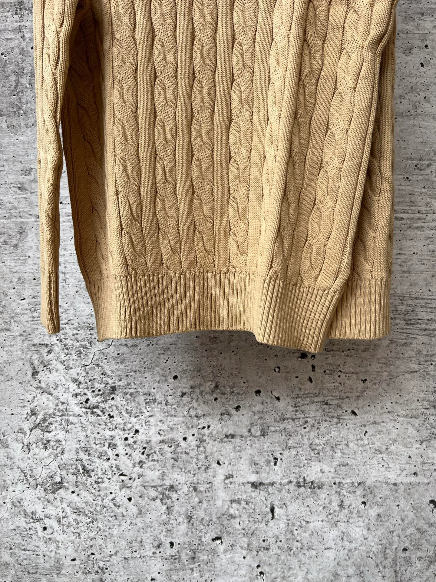 P240 Ralph Lauren classic unisex half-zip rubberized sweater, popular on all major platforms, original and consistent washed fabrics, workmanship details restored to the original, original pony embroidery on the chest, original custom-made hardware accessories